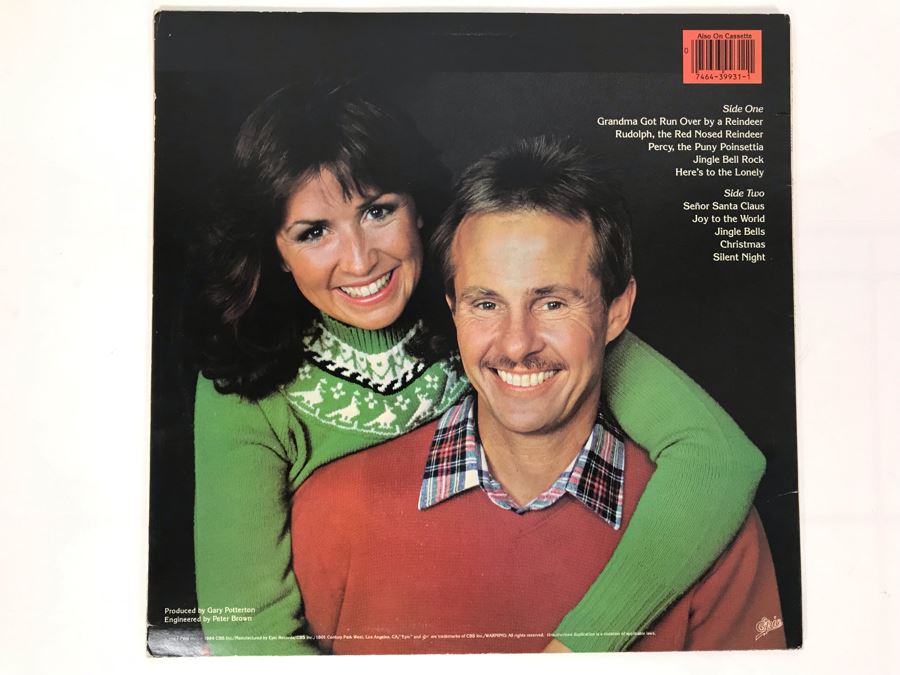 Grandma Got Run Over By A Reindeer Record By Elmo & Patsy [Photo 2]