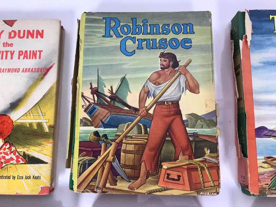 Vintage Collection Of Eight Children's Books [Photo 7]