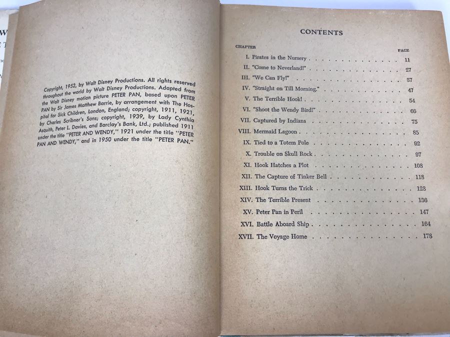 Walt Disney's Peter Pan Book [Photo 6]