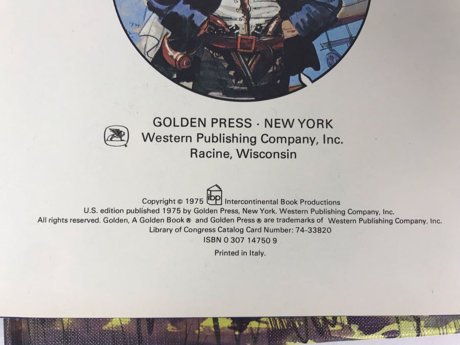 Four Vintage Children's Golden Books: Alice In Wonderland, Black Beauty, The Three Musketeers And Treasure Island [Photo 17]