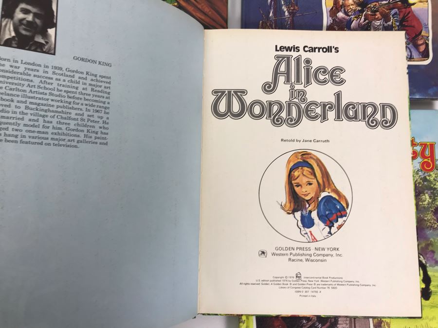 Four Vintage Children's Golden Books: Alice In Wonderland, Black Beauty, The Three Musketeers And Treasure Island [Photo 7]