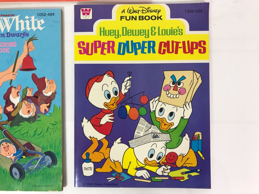 Various Disney Coloring Books, Fun Books, Paper Dolls New Old Stock [Photo 5]