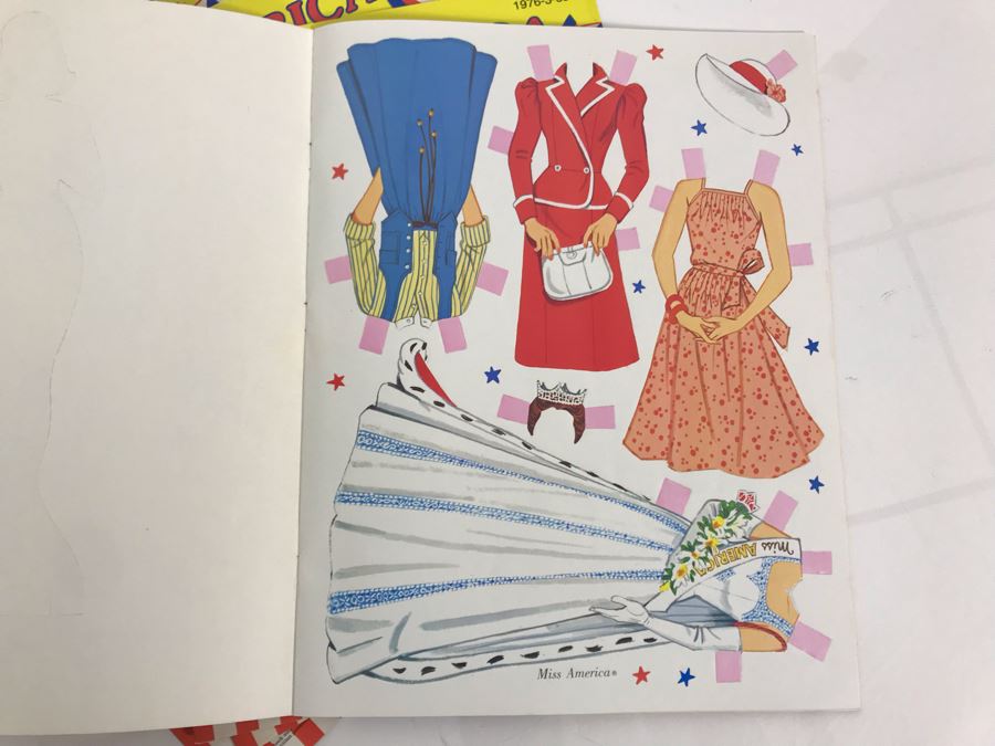 Four Vintage 1976 Miss America Paper Dolls New Old Stock [Photo 6]
