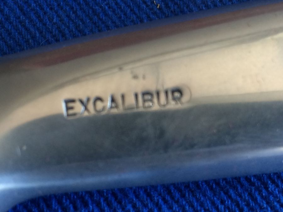 Nice Set of Gerber Carving Knives with 11 Miming Steak Knives in Wooden Storage Case [Photo 13]