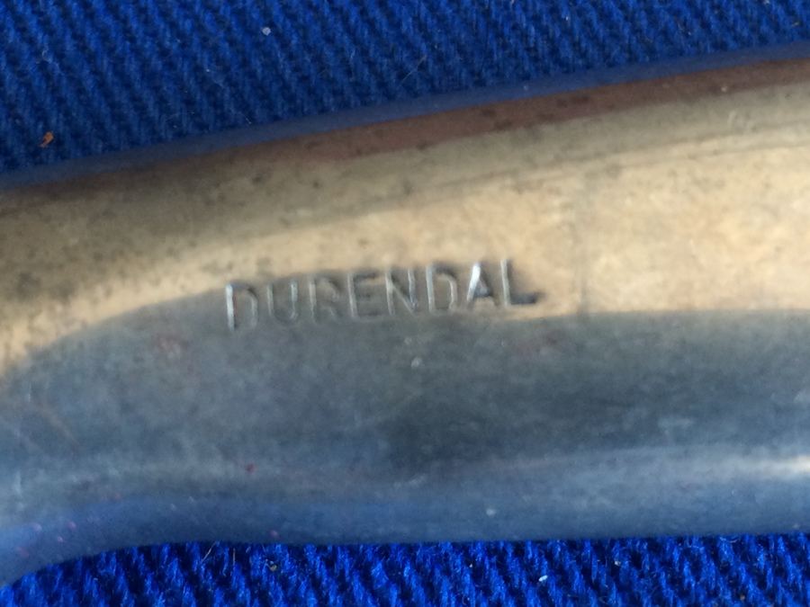 Nice Set of Gerber Carving Knives with 11 Miming Steak Knives in Wooden Storage Case [Photo 10]