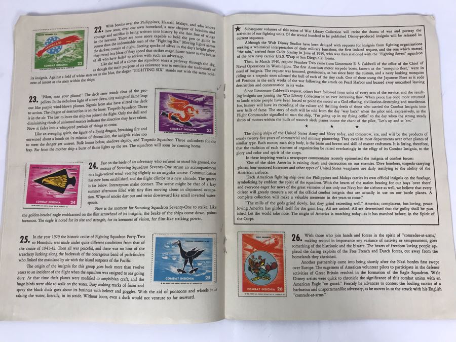 Combat Insignia Stamps Of The United States Army & Navy Air Corps Album Vol. 1 Complete 50 Stamps Original 'Postamp' Series [Photo 10]