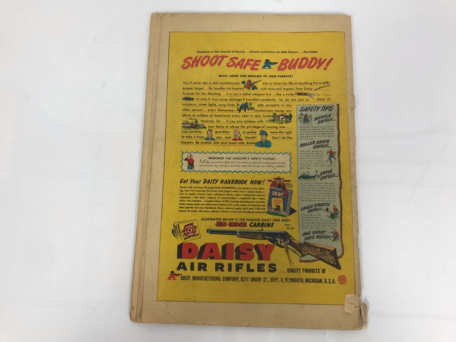 True Sport Picture Stories Vol. 3 #10 Murder At The World Series [Photo 4]