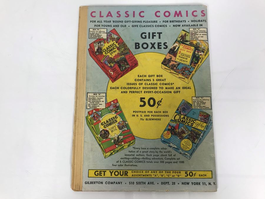 Classic Comics #10 - Robinson Crusoe [Photo 2]