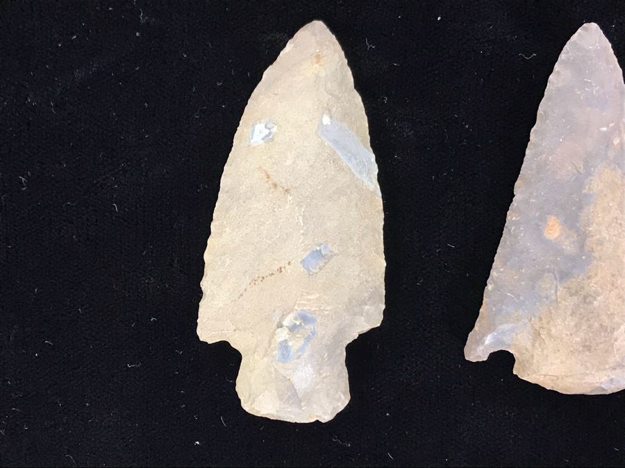 Collection Of (15) Authentic Native American Indian Hand Carved Stone Arrowheads [Photo 4]