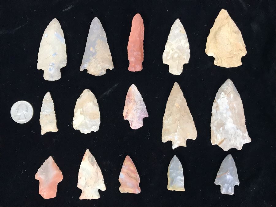 Collection Of (15) Authentic Native American Indian Hand Carved Stone Arrowheads [Photo 11]