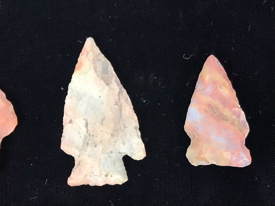 Collection Of (15) Authentic Native American Indian Hand Carved Stone Arrowheads [Photo 9]