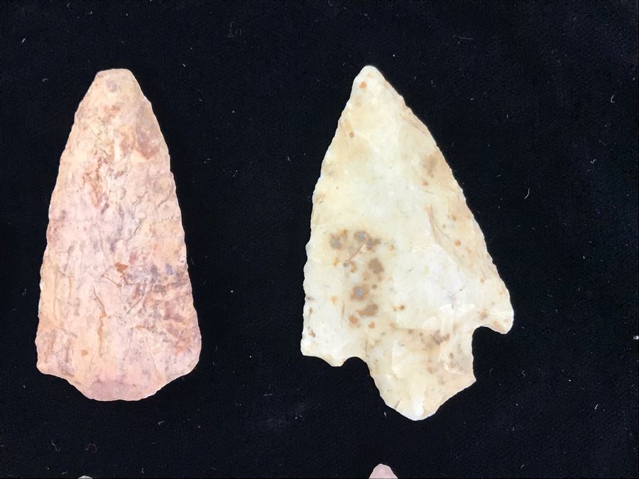 Collection Of (15) Authentic Native American Indian Hand Carved Stone Arrowheads [Photo 4]