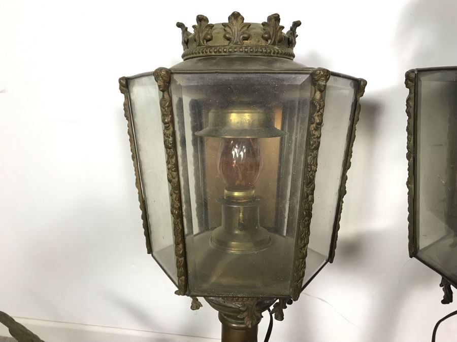 Pair Of Vintage Ornate Brass Wall Sconces Light Fixtures With Eagle Finials (One Finial Needs To Be Reattached) [Photo 10]
