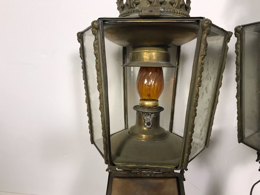Pair Of Vintage Ornate Brass Wall Sconces Light Fixtures With Eagle ...