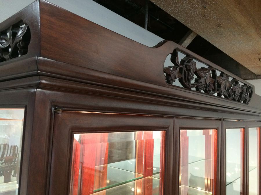 Chinese Rosewood 2-Piece China Cabinet [Photo 4]