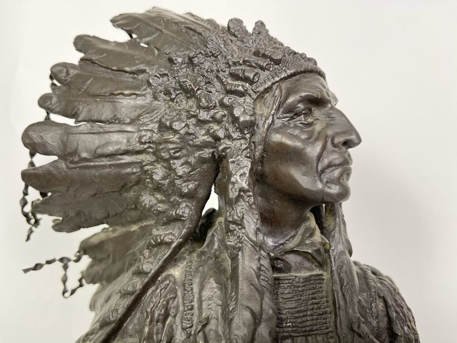 Signed Max Turner After Carl Kauba Bronze Sculpture Of Native American Indian Warrior 26H X 14W X 10D 53lbs [Photo 19]