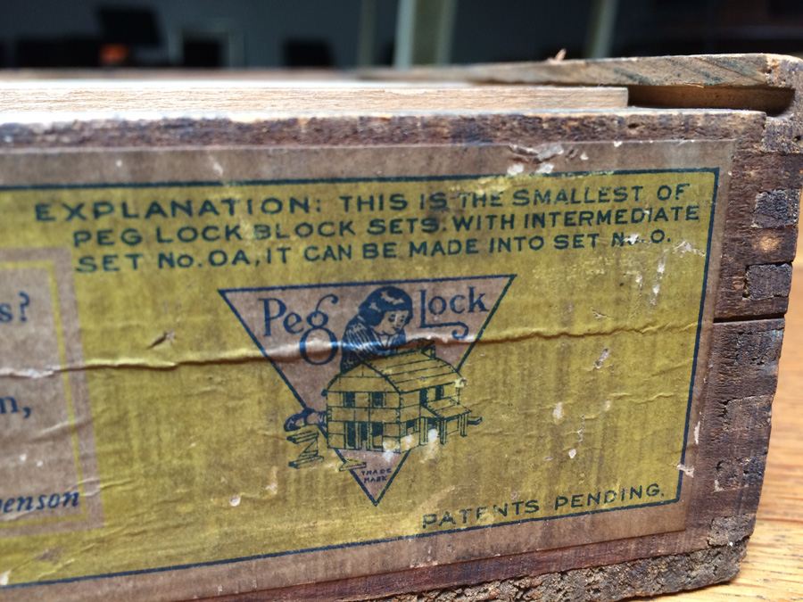 1916 Peg Lock Block Main Set OO Toy Kit [Photo 4]