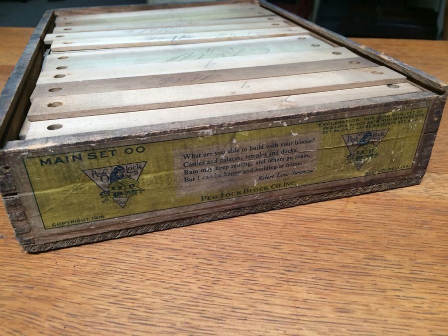 1916 Peg Lock Block Main Set OO Toy Kit