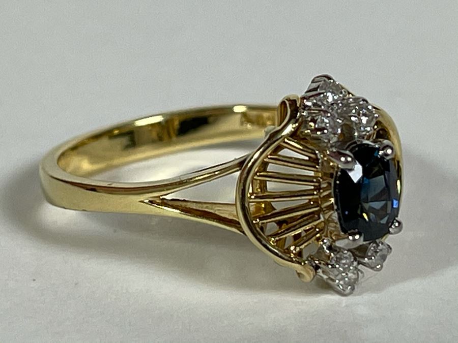 14K Gold Ring With Sapphire And Four Small Diamonds Size 7.5 [Photo 14]