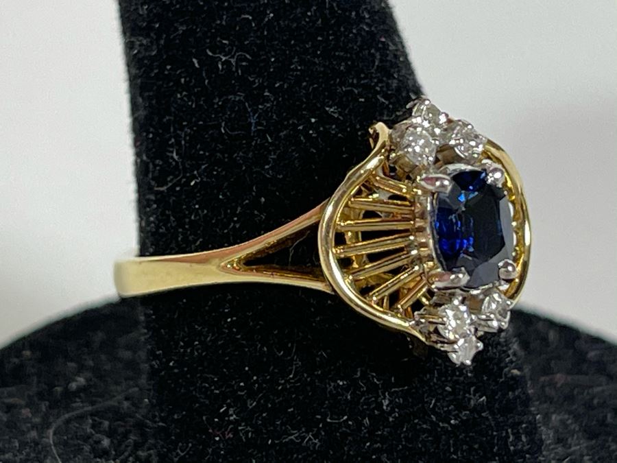 14K Gold Ring With Sapphire And Four Small Diamonds Size 7.5 [Photo 7]