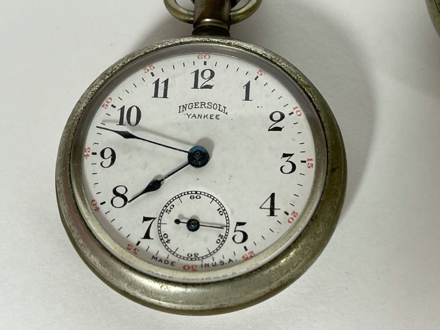 Collection Of Vintage Non-Working Pocket Watches For Parts Or Home Decor [Photo 14]