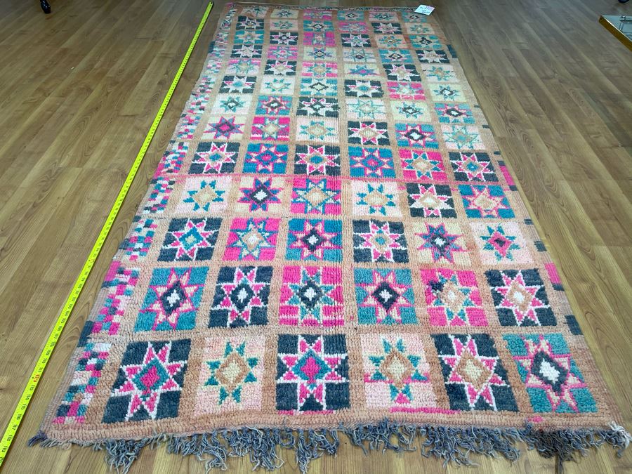 Handwoven Moroccan Rug From The Berber Tribe Boho Feel 9' x 4' Retails $2,650