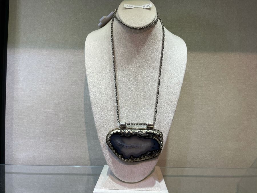 Natural Stone Base Metal Pendant Statement Necklace 24'L Retails $225 [Photo 2]