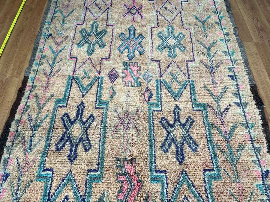 Handwoven Moroccan Rug From The Berber Tribe Boho Feel 10' x 4.6' Retails $2,650 [Photo 5]