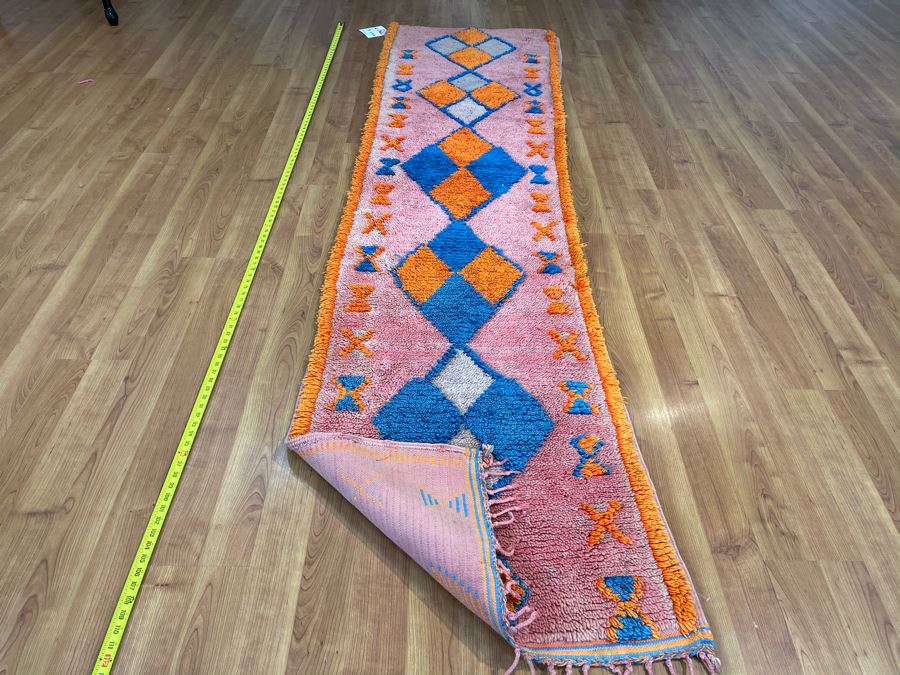 Handwoven Moroccan Rug From The Berber Tribe Boho Feel 9' x 2.6' Retails $1,250 [Photo 6]