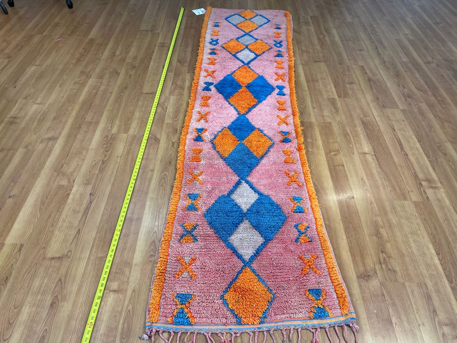 Handwoven Moroccan Rug From The Berber Tribe Boho Feel 9' x 2.6' Retails $1,250 [Photo 3]