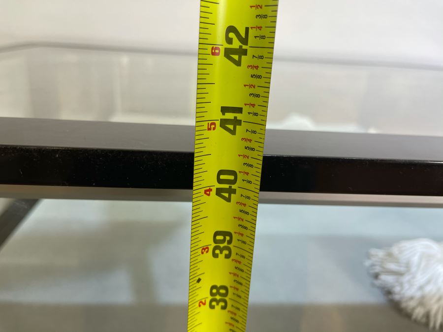 Jewelry / Collectibles Display Case In Black With Lock And Key 36.5'W X 22'D X 41'H [Photo 13]