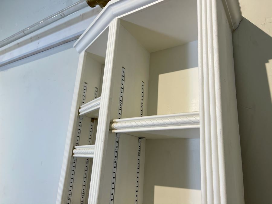 White Adjustable Wall Mounted Shelving Unit 24'W X 80'H [Photo 4]