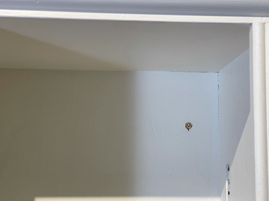 White Adjustable Wall Mounted Shelving Unit 24'W X 80'H [Photo 10]