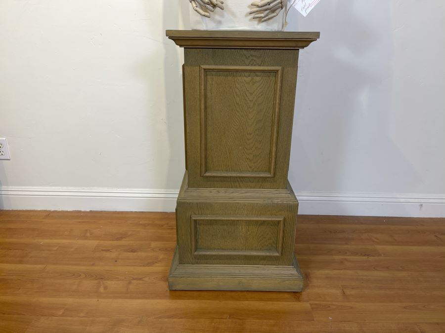 Ornate Solid Wooden Pedestal 3'H X 17.5'D [Photo 2]