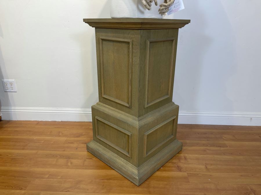Ornate Solid Wooden Pedestal 3'H X 17.5'D [Photo 1]