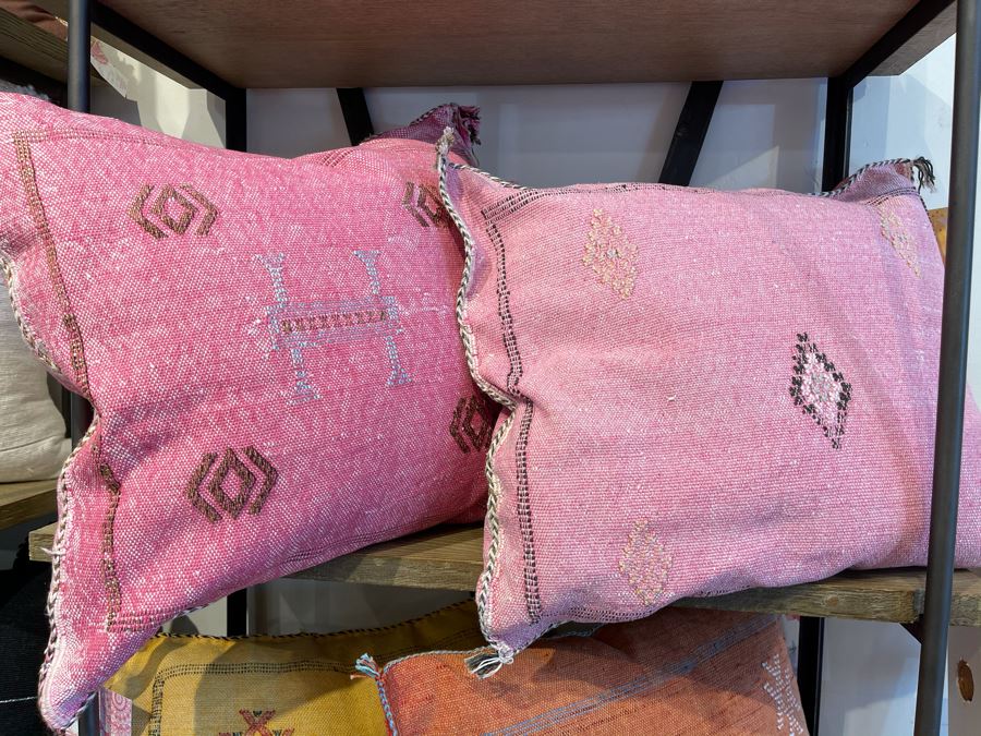 Pair Of Moroccan Handmade Cactus Silk Organic Pillows Pink 18' X 16' Retails $310