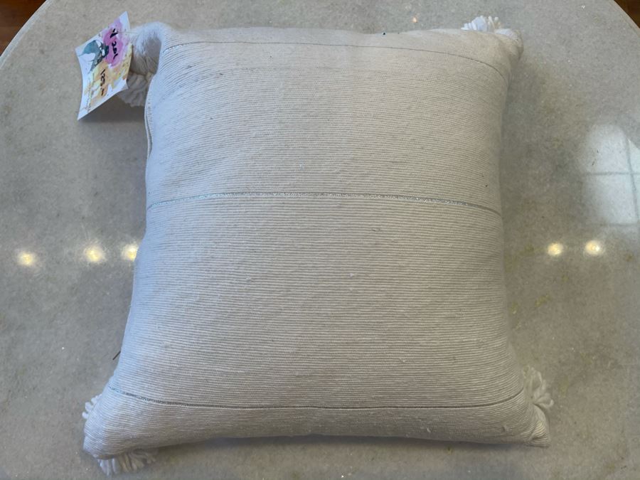 Pair Of White Cotton Pom Pom Pillows 15' X 15' Retails $250 [Photo 5]