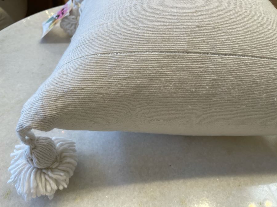 Pair Of White Cotton Pom Pom Pillows 15' X 15' Retails $250 [Photo 6]