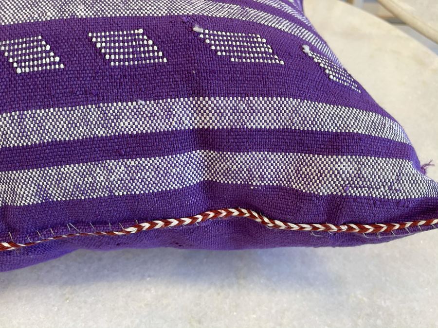 Pair Of Moroccan Handmade Cactus Silk Organic Pillows 17' X 16', 17' X 13' Retails $280 [Photo 10]