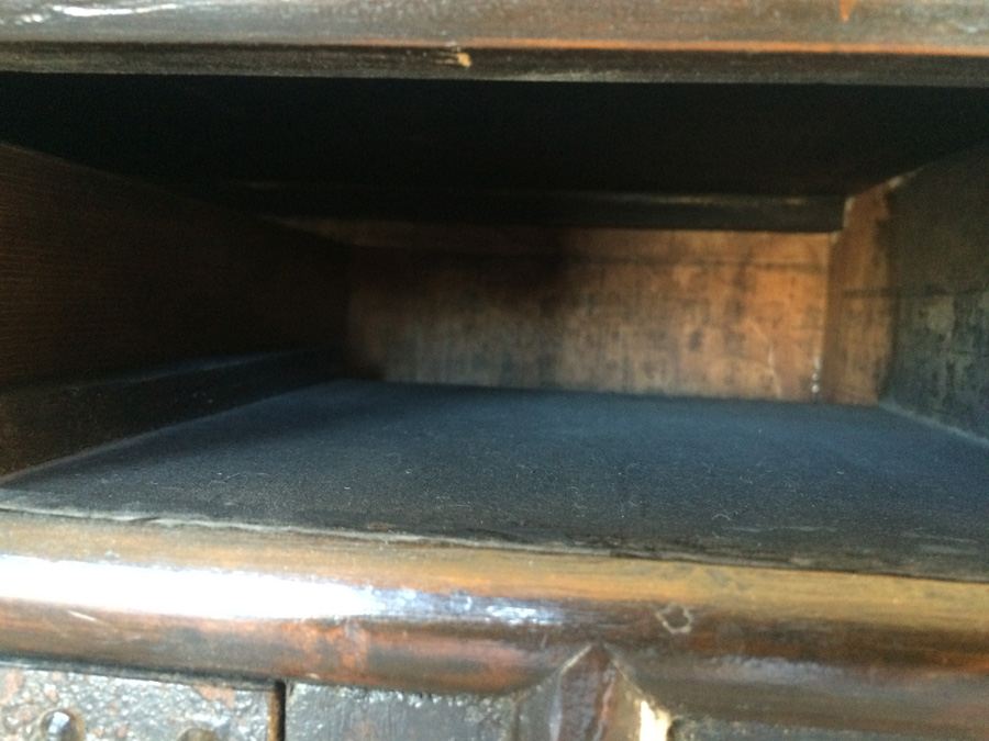 Antique Korean Cabinet [Photo 6]