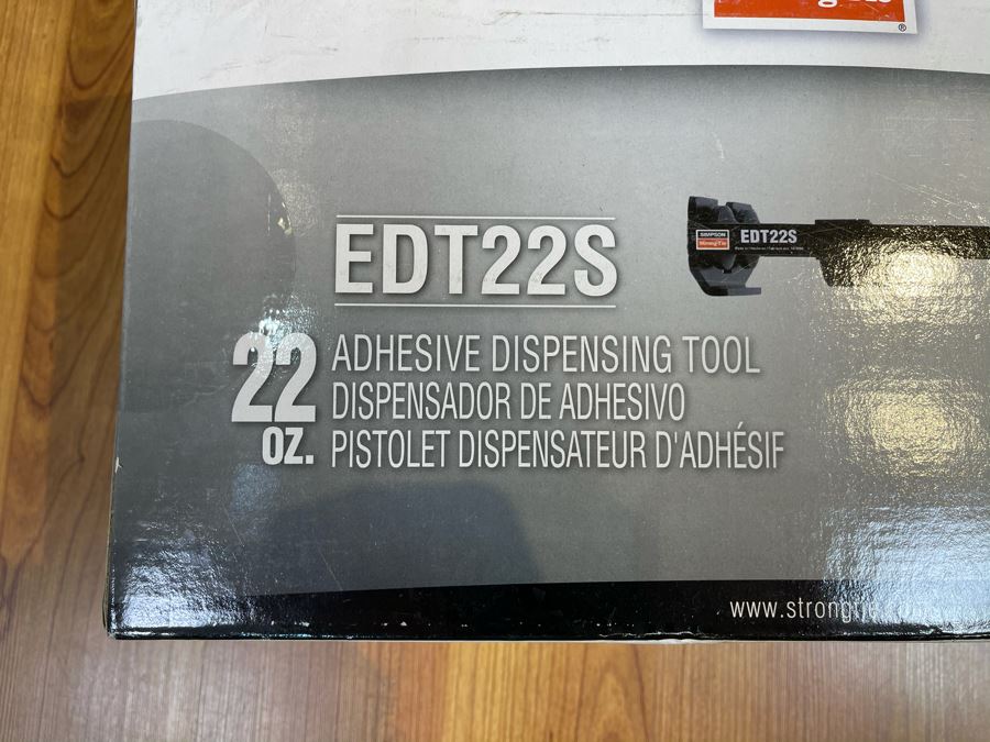 Simpson Strong-Tie Adhesive Dispensing Tool [Photo 3]