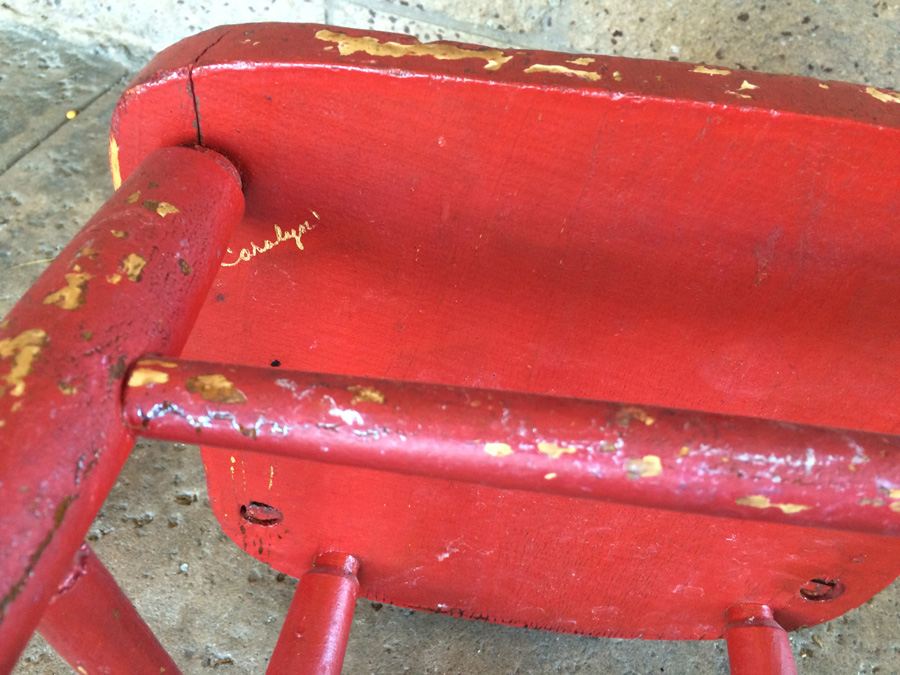 Red Wooden Child's Chair [Photo 6]