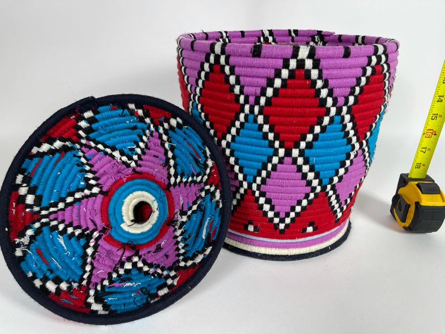 Moroccan Handmade Bread Basket Large Retails $95 [Photo 4]