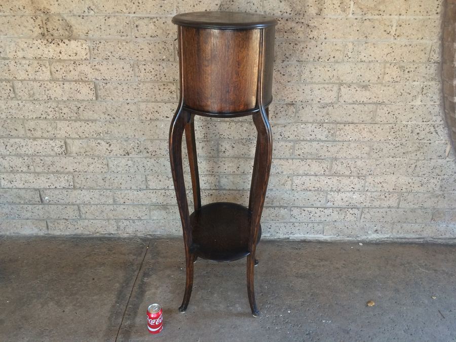 Vintage Shaving Stand Cabinet [Photo 21]