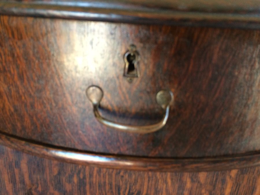 Vintage Shaving Stand Cabinet [Photo 9]