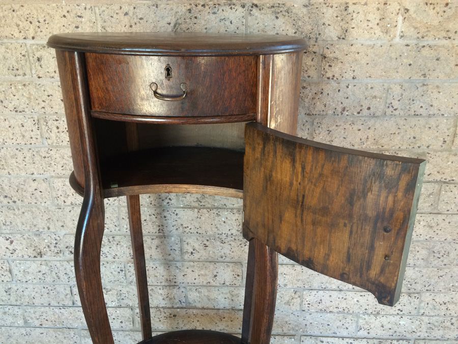 Vintage Shaving Stand Cabinet [Photo 3]