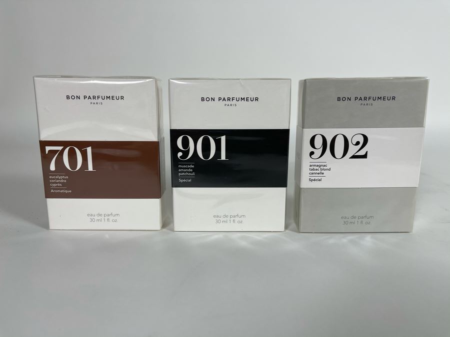 Bon Parfumeur Paris France Perfume 30ml  (1) 701 - Eucalyptus, Coriander, Cypress, (1) 901 - Nutmeg, Almond, Patchouli, (1) 902 - Armagnac, Blond Tobacco, Cinnamon - Total Retail Value $204 [Photo 1]