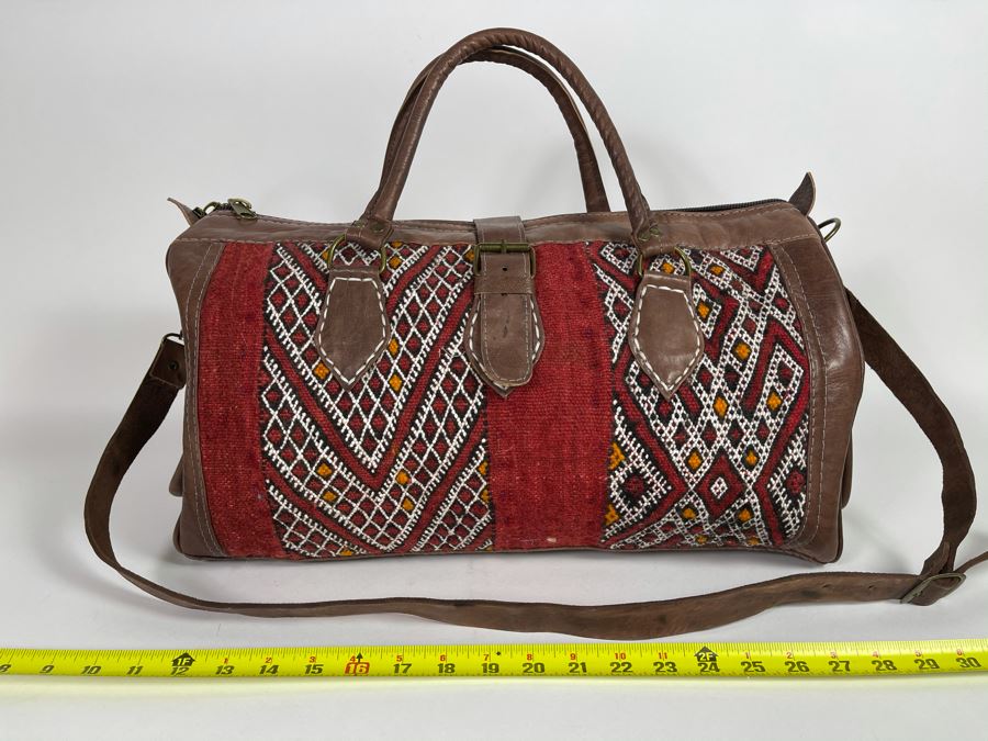 Moroccan Duffle Bag Handbag 19'W X 10'H Retails $325 [Photo 2]