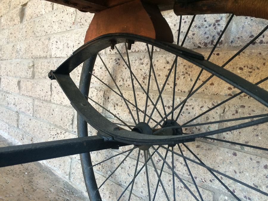 Antique Wheelchair [Photo 10]