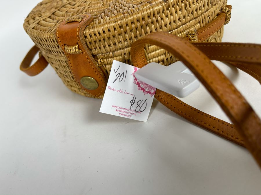 Sunburst Pattern Woven Leather Strap Handbag 8'W X 3'H Retails $80 [Photo 5]